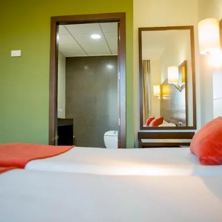 Hospedium Valles De Gredos Golf Hotel