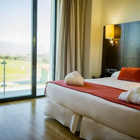 Hospedium Valles De Gredos Golf 4* Talayuela