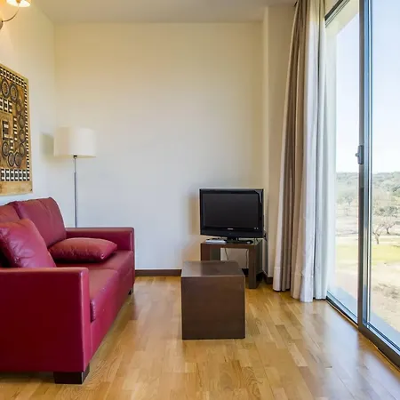 Hotel Hospedium Valles De Gredos Golf 4*