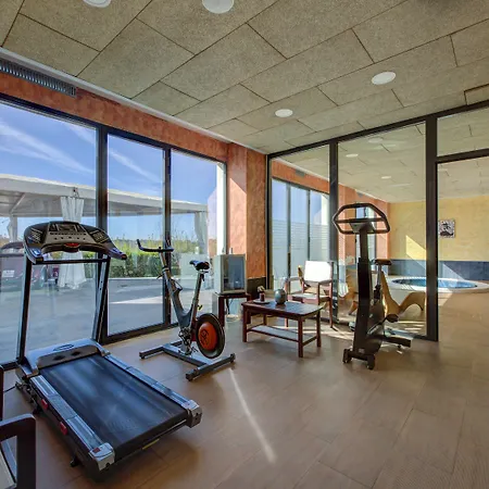 Hotel Hospedium Valles De Gredos Golf 4*