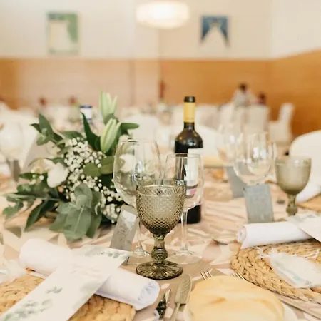 Hospedium Valles De Gredos Golf 塔拉尤埃拉