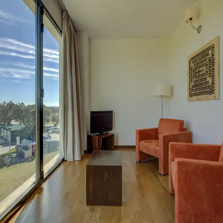 Hospedium Valles De Gredos Golf Hotel