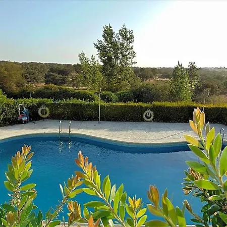 ホテル Hospedium Valles De Gredos Golf