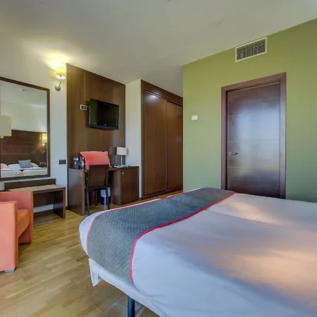 Hotel Hospedium Valles De Gredos Golf