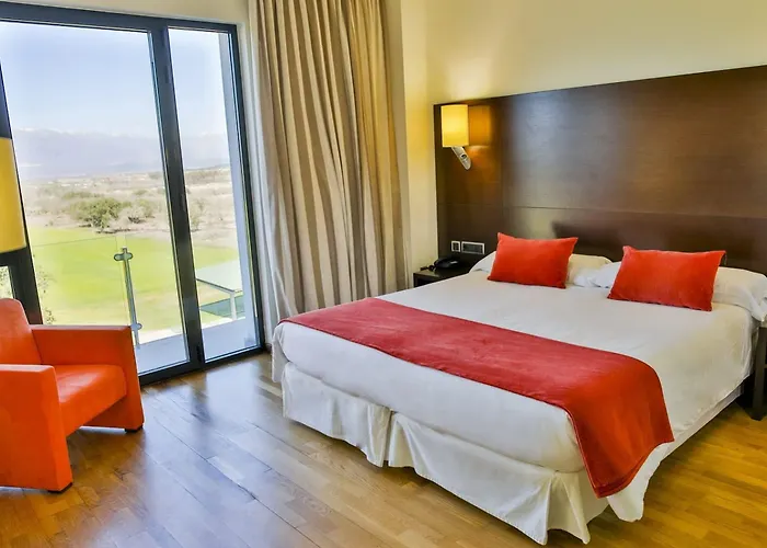 Hospedium Valles De Gredos Golf Отель 4*