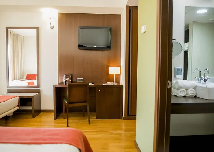 Hospedium Valles De Gredos Golf Hotel 4*