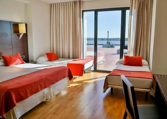 Hospedium Valles De Gredos Golf Отель 4*