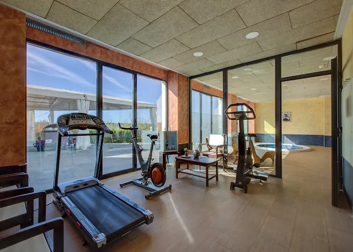 Hotel Hospedium Valles De Gredos Golf 4*