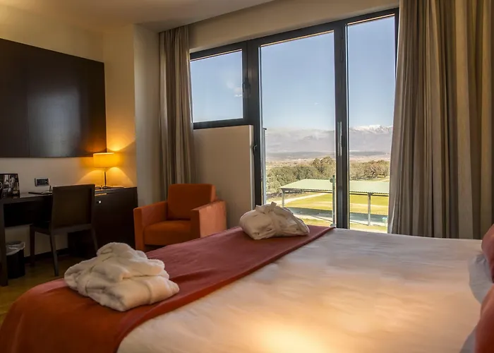 Hospedium Valles De Gredos Golf Hotel 4*