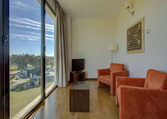 Hospedium Valles De Gredos Golf Отель