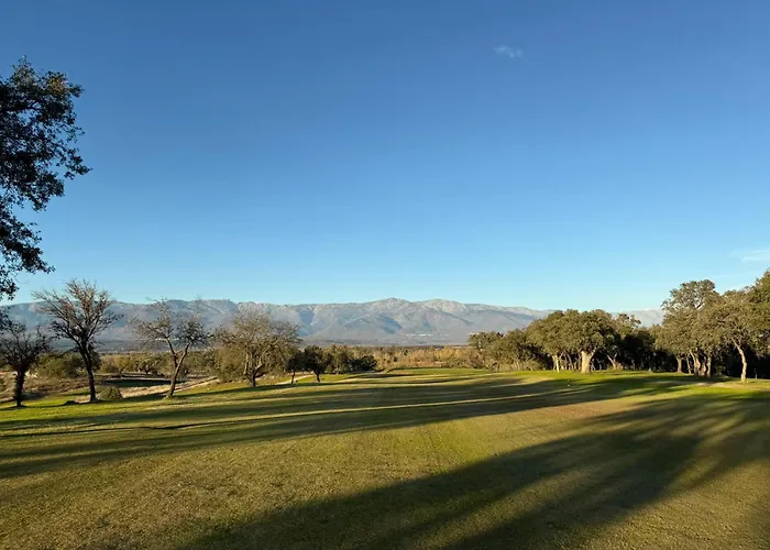 Hospedium Valles De Gredos Golf Отель 4*