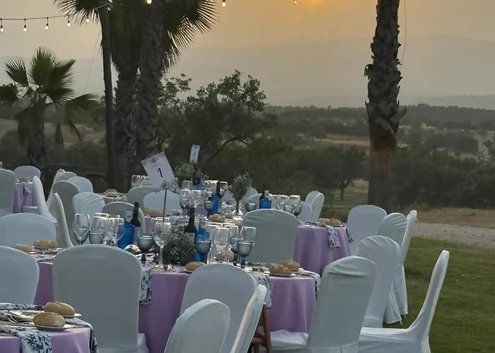 Отель Hospedium Valles De Gredos Golf Талаюэла