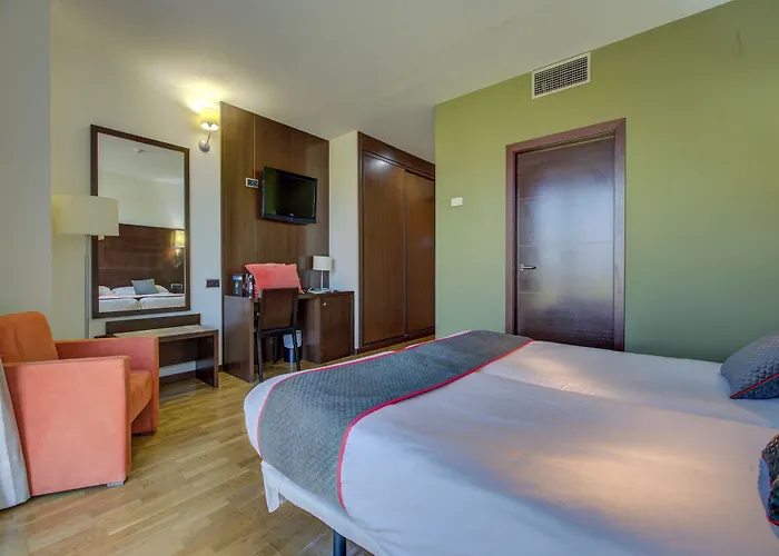 Hotel Hospedium Valles De Gredos Golf